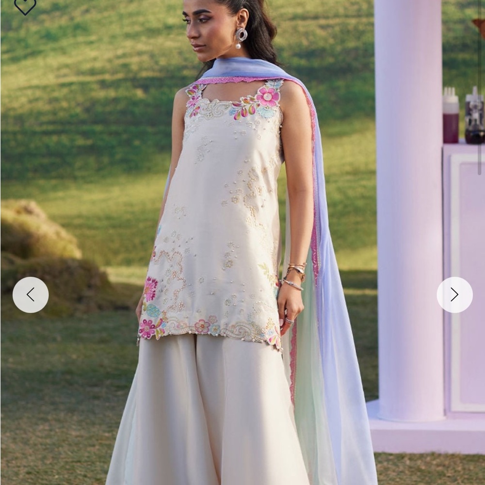 Aira Shirt Dupatta and Pants - Farah Talib Aziz
